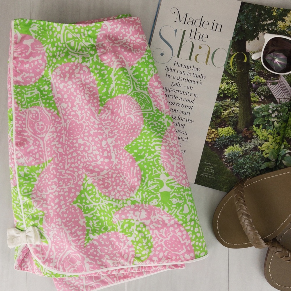 Lilly Pulitzer • Cosette Skort / Limeade - Picture 2 of 8